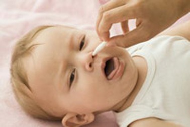 Những điều cần biết khi trẻ bị viêm mũi họng