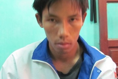 Bắt quả tang đối tượng cạy két sắt trong trường học