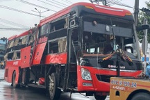 Xét nghiệm nồng độ cồn tài xế xe khách và container sau tai nạn