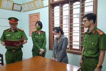 Phó giám đốc phòng giao dịch ngân hàng lừa đảo, chiếm đoạt hàng tỷ đồng