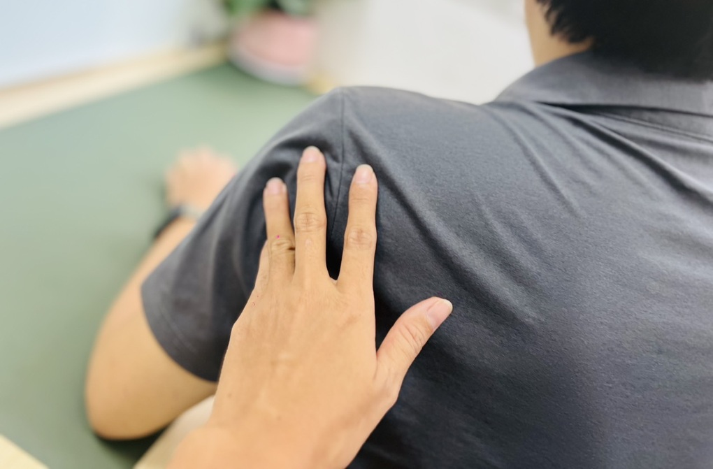 Đàn ông bị quấy rối nơi công sở còn nghe mỉa mai có vấn đề - 1 Đàn ông bị quấy rối nơi công sở còn nghe mỉa mai có vấn đề - 1