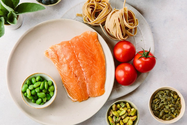 Bệnh bạch cầu: Thực phẩm nên và không nên ăn