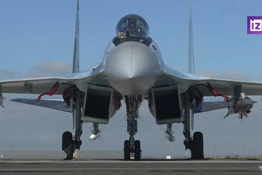 Su-35S Nga phóng tên lửa sát thủ bầu trời bắn rơi máy bay Ukraine