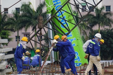 Hà Nội: 10 tỷ đồng hỗ trợ công nhân trong dịp Tết Tân Sửu