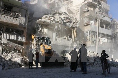 Chính phủ Syria mở cuộc tấn công trên bộ lớn nhất ở Aleppo