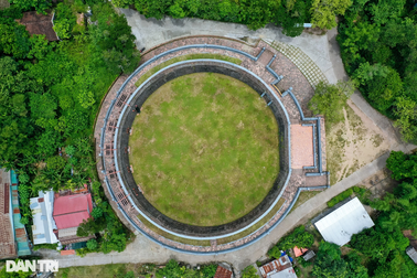 Toàn cảnh đấu trường giữa voi và hổ độc nhất Việt Nam