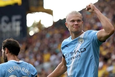 Haaland tuyên bố mạnh mẽ, quyết tâm cùng Man City đánh bại Man Utd