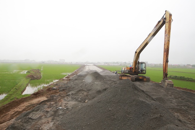 Cận cảnh cây cầu nghìn tỷ vượt sông Ninh Cơ chuẩn bị thông xe - 12 Cận cảnh cây cầu nghìn tỷ vượt sông Ninh Cơ chuẩn bị thông xe - 12