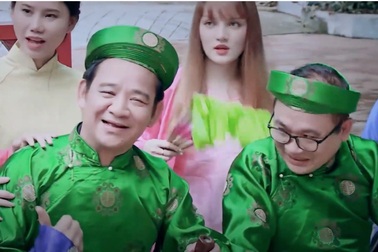 Nghệ sĩ Quang Tèo bất ngờ phá cỗ trung thu cùng "Quả thơ"