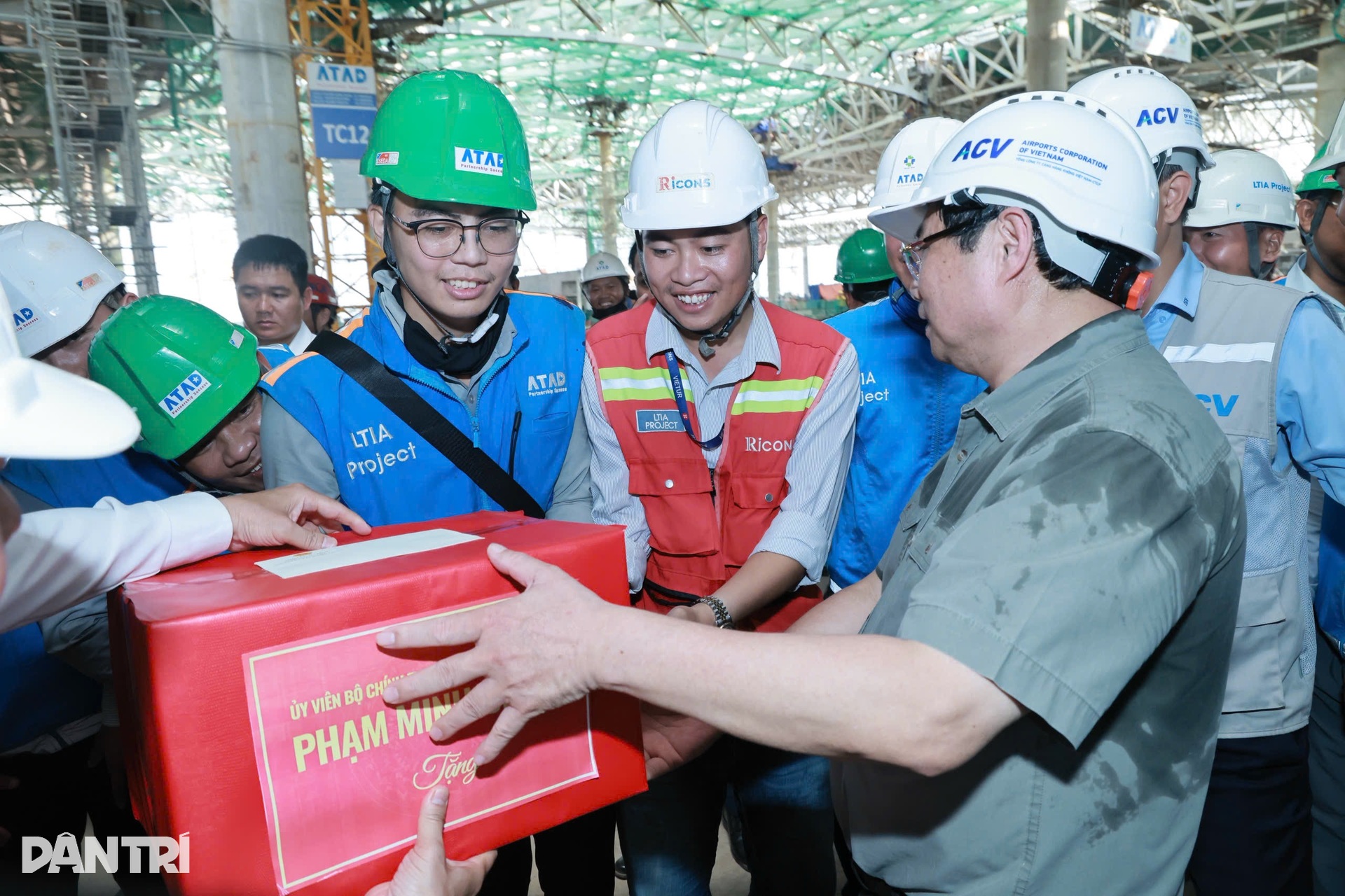 Lần thứ 8 Thủ tướng Phạm Minh Chính kiểm tra tiến độ sân bay Long Thành - 6 Lần thứ 8 Thủ tướng Phạm Minh Chính kiểm tra tiến độ sân bay Long Thành - 6