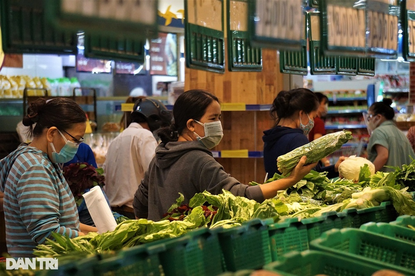 Không chủ quan với giá cả tiêu dùng nửa cuối 2024 - 1 Không chủ quan với giá cả tiêu dùng nửa cuối 2024 - 1