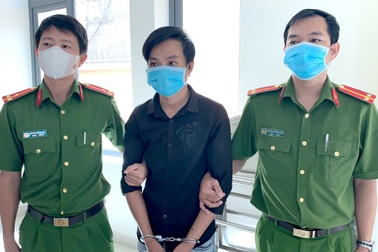 Bắt thanh niên vượt chốt kiểm dịch, tông xe, đánh lực lượng làm nhiệm vụ