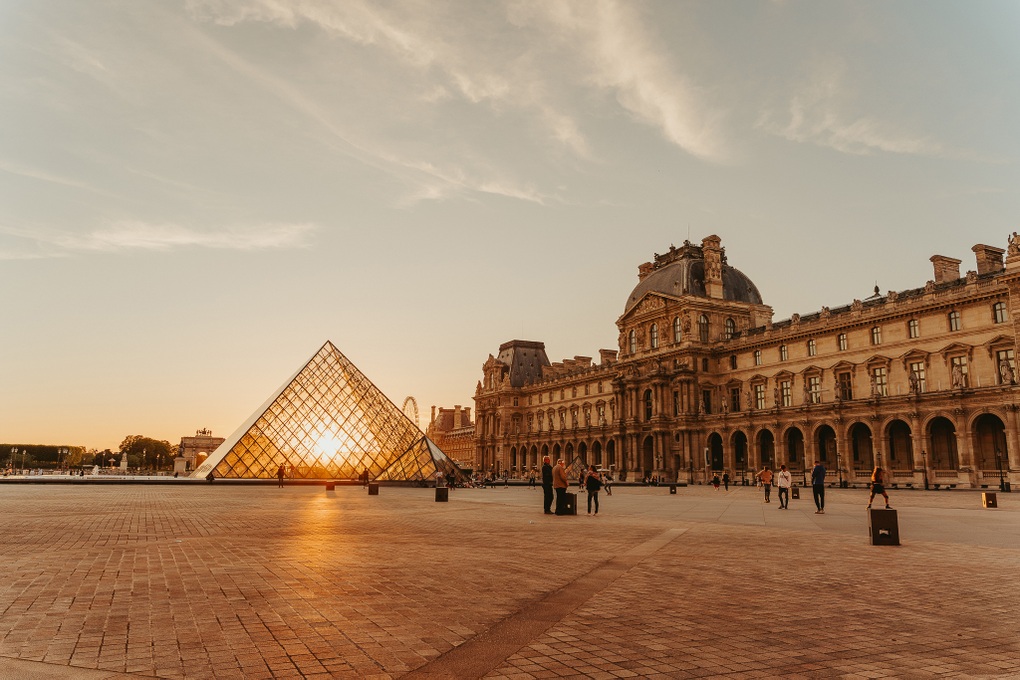 Những tọa độ check-in triệu view hút khách Việt ở Paris - 3 Những tọa độ check-in triệu view hút khách Việt ở Paris - 3