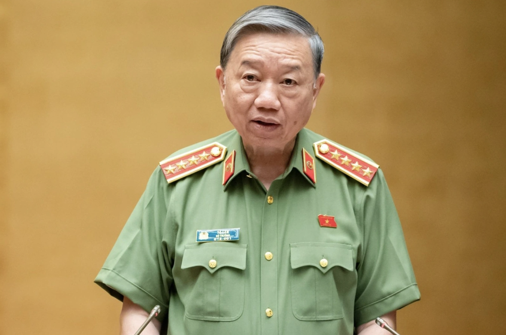 Thẻ căn cước mới: Người dân mong hình ảnh 2 quần đảo được in rõ nét hơn - 3 Thẻ căn cước mới: Người dân mong hình ảnh 2 quần đảo được in rõ nét hơn - 3