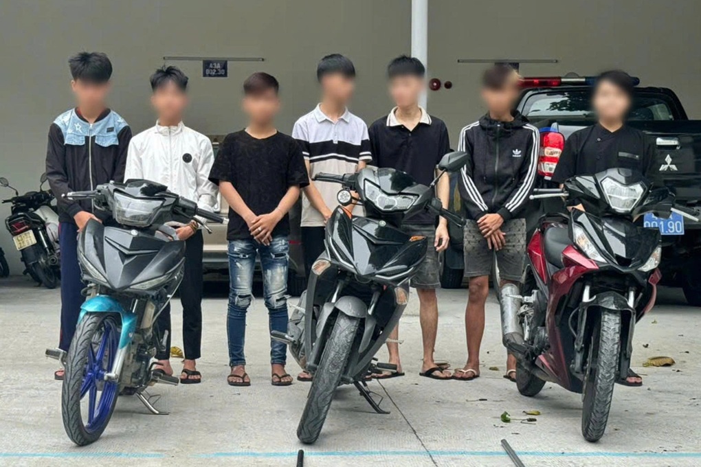 Công an Đà Nẵng quyết liệt xử lý nhiều nhóm thanh thiếu niên “hổ báo” - 2 Công an Đà Nẵng quyết liệt xử lý nhiều nhóm thanh thiếu niên “hổ báo” - 2
