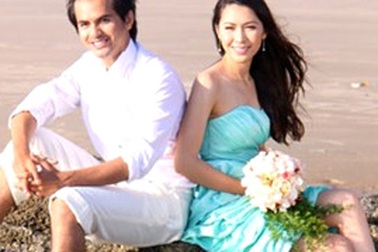 Đức Tiến hoãn tuần trăng mật vì quá bận rộn