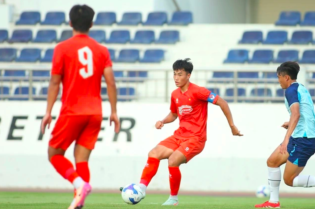 Cầu thủ Việt kiều ghi bàn, U23 Việt Nam thắng đậm U23 Đài Loan - 2 Cầu thủ Việt kiều ghi bàn, U23 Việt Nam thắng đậm U23 Đài Loan - 2