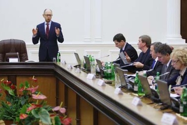 Ukraine kiểm tra lòng trung thành của 1 triệu công chức