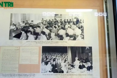 Cụ già 82 tuổi xây bảo tàng về Bác Hồ ở phố biển Nha Trang