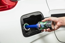 Có cần thiết dùng phụ gia để tăng tính ổn định khi sử dụng xăng E10?