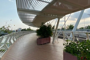 Thử tải trọng cầu có thể bằng nổ tên lửa, không được phép dùng con người