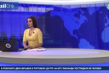 Chú chó bất ngờ xen ngang bản tin phát sóng trực tiếp