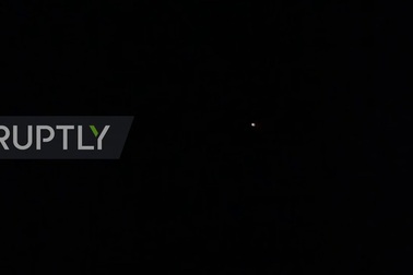 Video phòng không Nga bắn rụng máy bay không người lái tấn công căn cứ ở Syria