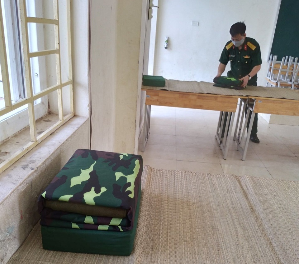 Hàng loạt trường học trở thành khu cách ly tập trung khoanh vùng, dập dịch - 3 Hàng loạt trường học trở thành khu cách ly tập trung khoanh vùng, dập dịch - 3