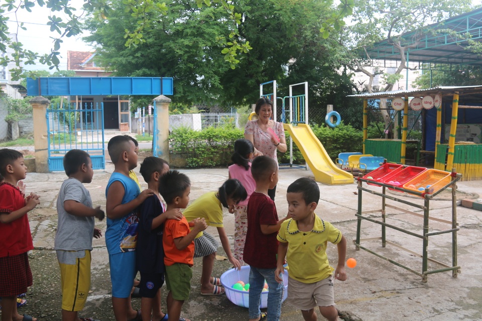 Không để học sinh lớp 1 thiếu sách giáo khoa mới trong năm học 2020-2021 - 1 Không để học sinh lớp 1 thiếu sách giáo khoa mới trong năm học 2020-2021 - 1