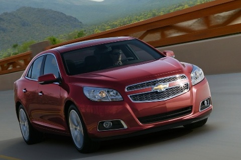 Cận cảnh Chevrolet Malibu 2013