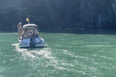 Phát hiện thi thể nam giới nghi là nạn nhân cuối cùng vụ lật tàu Vịnh Xanh