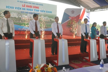 Thủ tướng dự lễ kỷ niệm 30/4, phát lệnh khởi công BV Đa khoa Kiên Giang