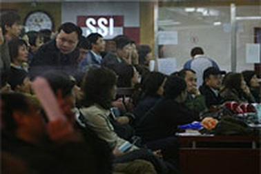 Chứng khoán đảo chiều, đồng loạt tăng trần