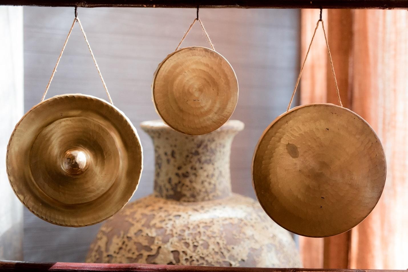 ការព្យាបាលដោយសំឡេង - អាថ៌កំបាំងនៃភាពជាប់បានយូររបស់មនុស្ស Blue Zones - ១ Trị liệu âm thanh - bí quyết sống lâu của người dân Blue Zones - 1