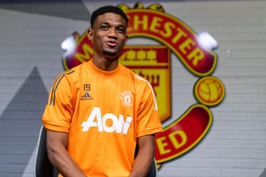 Man Utd chính thức ra mắt "bom tấn" Amad Diallo