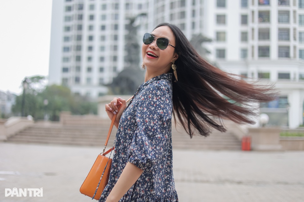 NSND Mai Hoa nói về danh xưng Nữ hoàng nhạc phim, hạnh phúc ở tuổi 50 - 5 NSND Mai Hoa nói về danh xưng Nữ hoàng nhạc phim, hạnh phúc ở tuổi 50 - 5