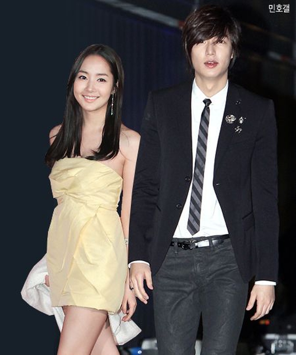 Bạn gái cũ của Lee Min Ho: Trở thành nữ thần sắc đẹp nhờ phẫu thuật thẩm mỹ - 6 Bạn gái cũ của Lee Min Ho: Trở thành nữ thần sắc đẹp nhờ phẫu thuật thẩm mỹ - 6