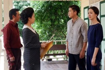 Bố mẹ mừng tuổi con anh trai 500.000 đồng, con tôi chỉ được 200.000 đồng