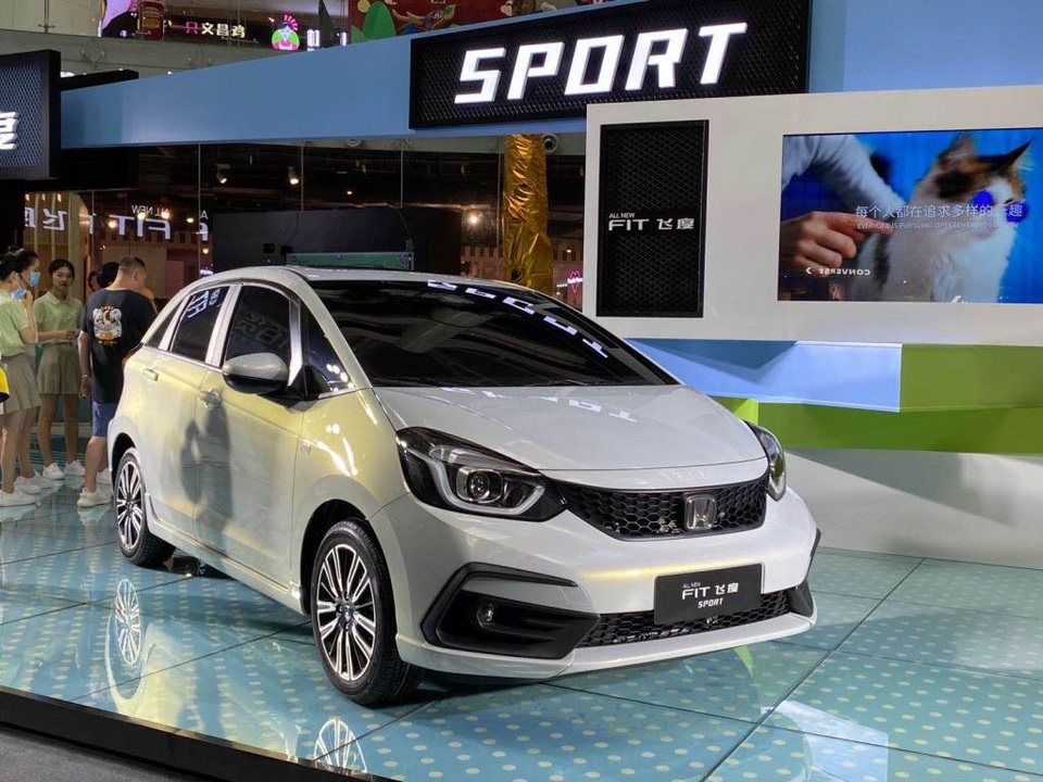 Honda Jazz 2020 thay đổi diện mạo - 4 Honda Jazz 2020 thay đổi diện mạo - 4