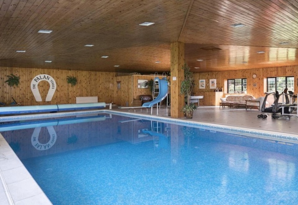 Những dinh thự đắt nhất nước Anh: Có căn dát 20 nghìn tờ vàng lá xa xỉ - 12