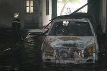 Cháy lớn tại trường Văn hóa nghệ thuật Quân đội II