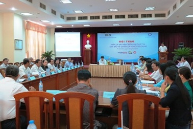 Bảo vệ người tiêu dùng: “Tay không bắt giặc”