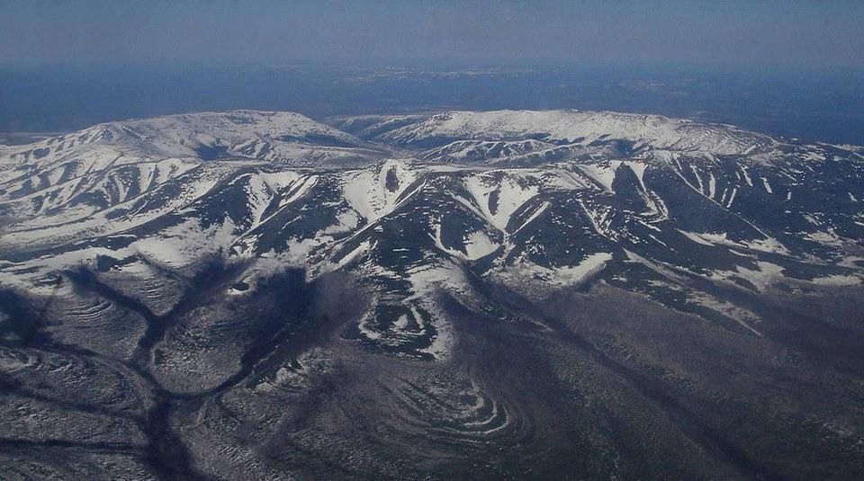 “Khối núi kho báu” bí ẩn ở Siberia với nhiều kim loại quý - 2 “Khối núi kho báu” bí ẩn ở Siberia với nhiều kim loại quý - 2
