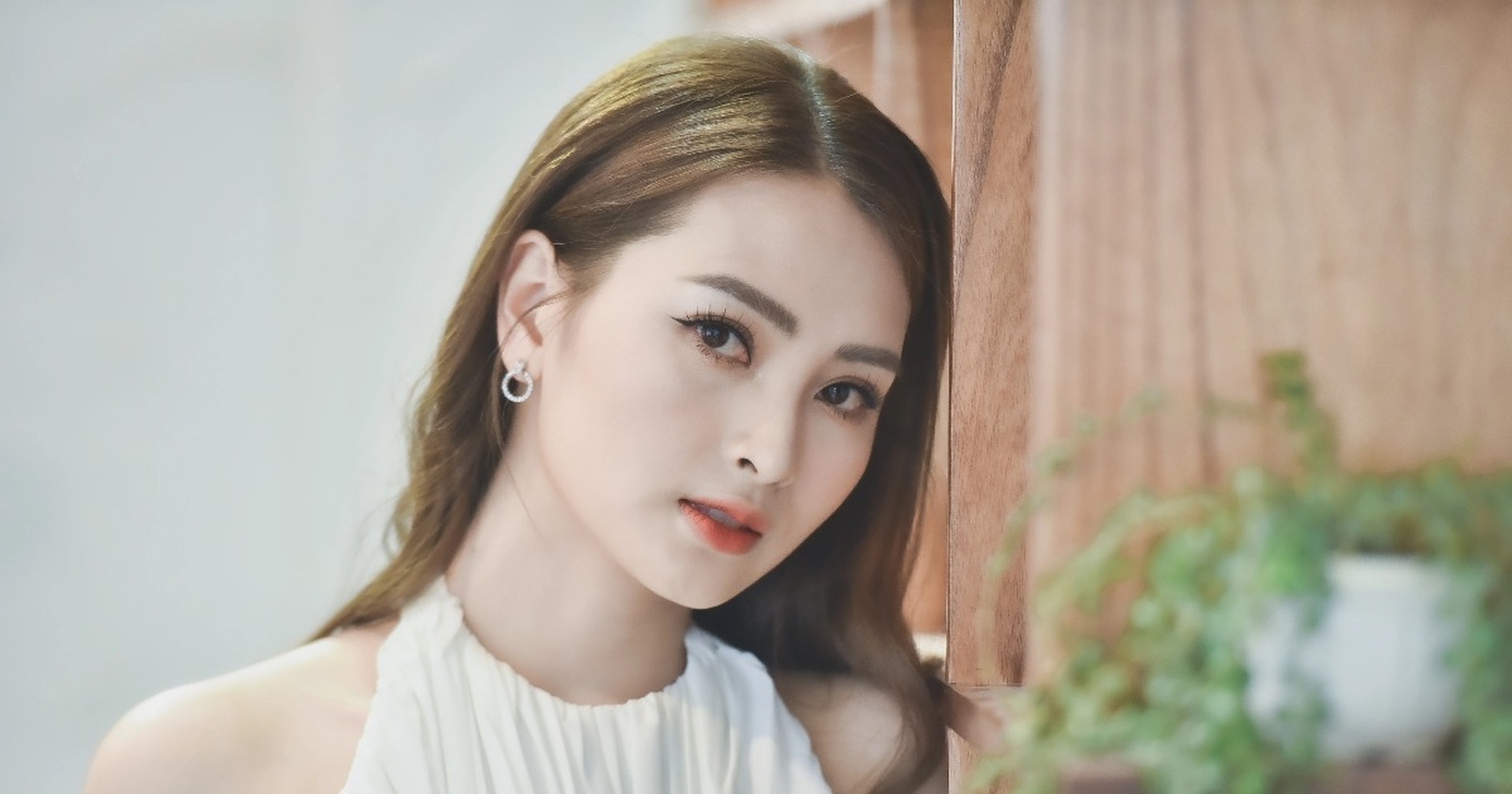 Huyền Trang Mù Tạt lần đầu tiết lộ chuyện đời tư và áp lực tại VTV - 4 Huyền Trang Mù Tạt lần đầu tiết lộ chuyện đời tư và áp lực tại VTV - 4