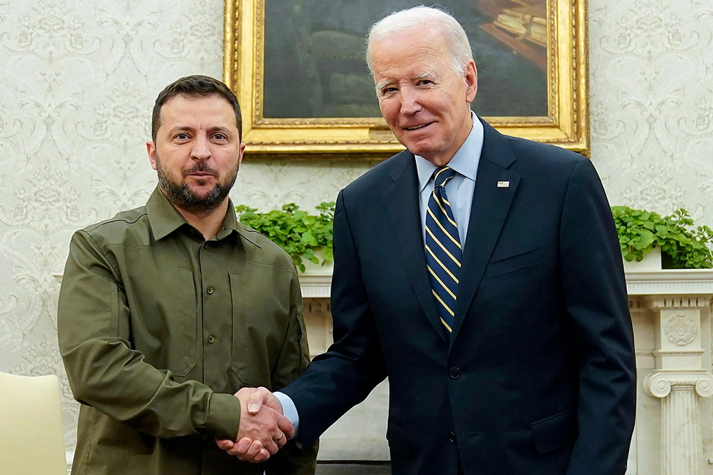 Ông Biden cân nhắc đề nghị gói viện trợ lớn cuối cùng cho Ukraine? - 1