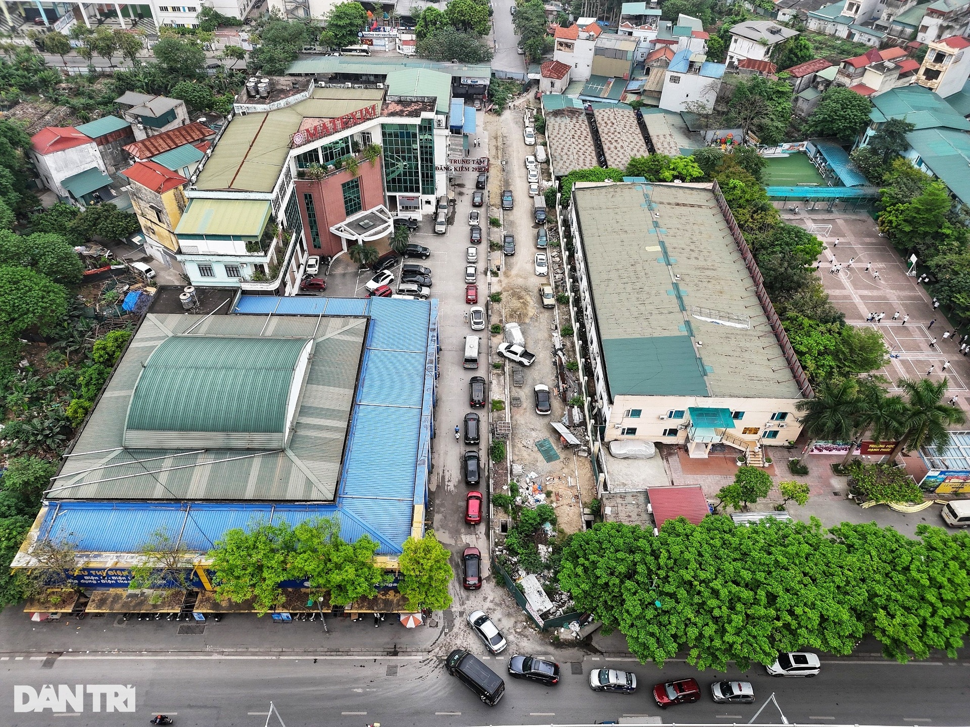 Đăng kiểm ô tô lại căng - 6 Đăng kiểm ô tô lại căng - 6