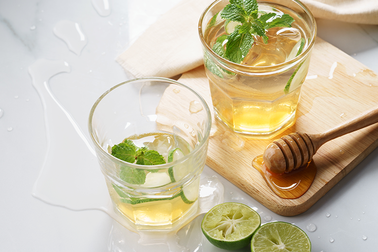 Mách bạn cách cho trẻ ăn mật ong đúng