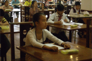 “Kinh dị” sách giáo khoa học trò?!