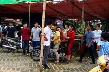 Xác định đối tượng hành hung người khác từ việc trả thiếu tiền vệ sinh