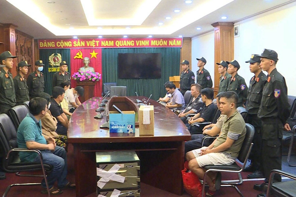 Bộ Công an phá đường dây cá độ 30.000 tỷ đồng - 1 Bộ Công an phá đường dây cá độ 30.000 tỷ đồng - 1
